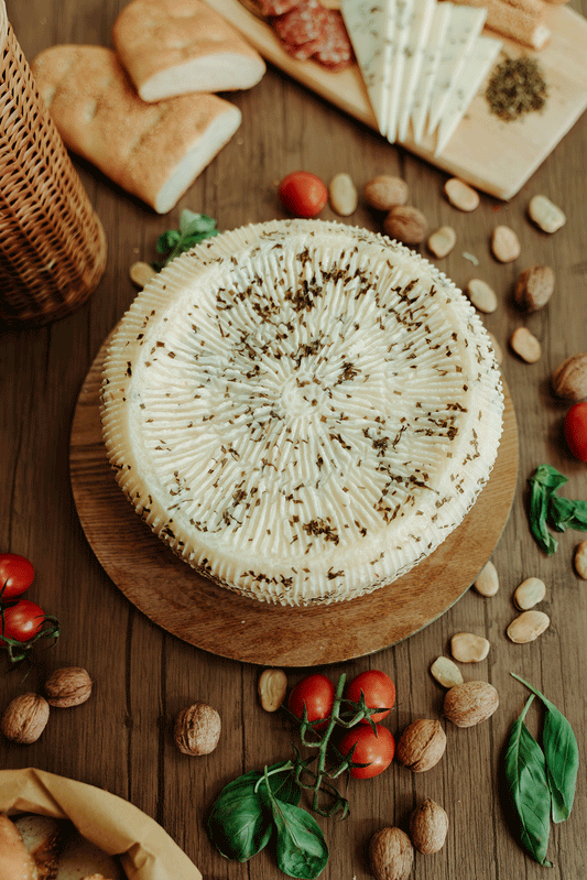 Pecorino primo Sale all’Erba Cipollina